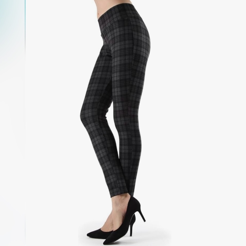 NWT Calvin Klein Women’s Pull On Pants